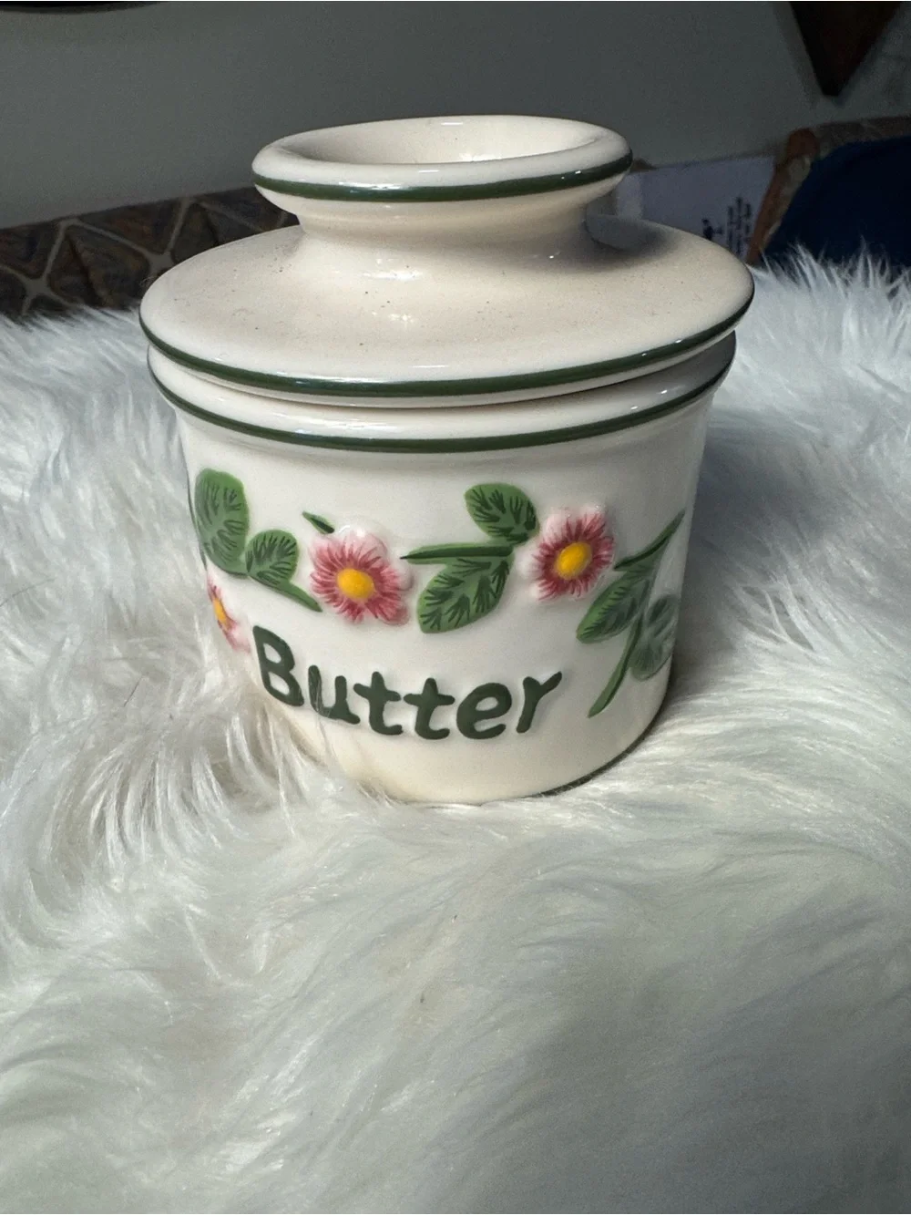 Classic Floral Butter Crock in Cream and Green